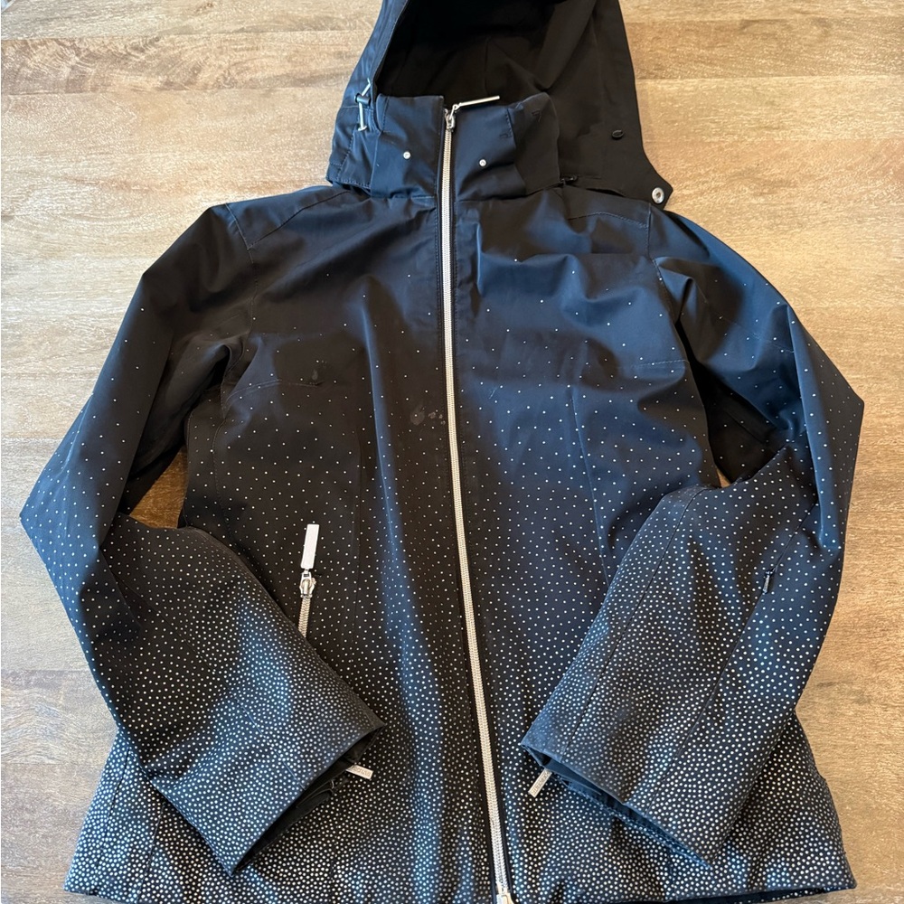 Descente Black Ski Jacket with Silver Accents